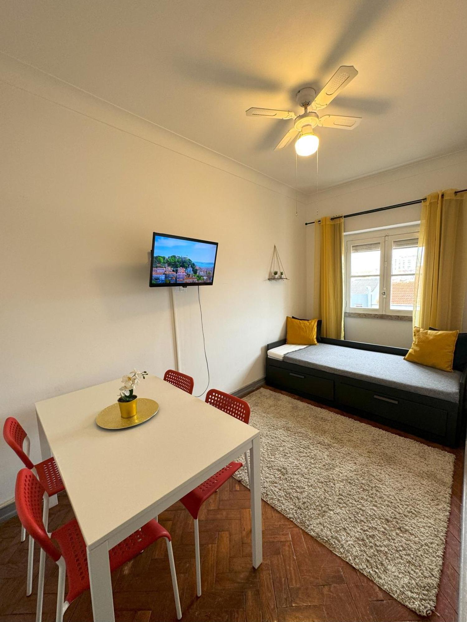 Appartamento Casas Da Eva - Campolide Lisbona Esterno foto