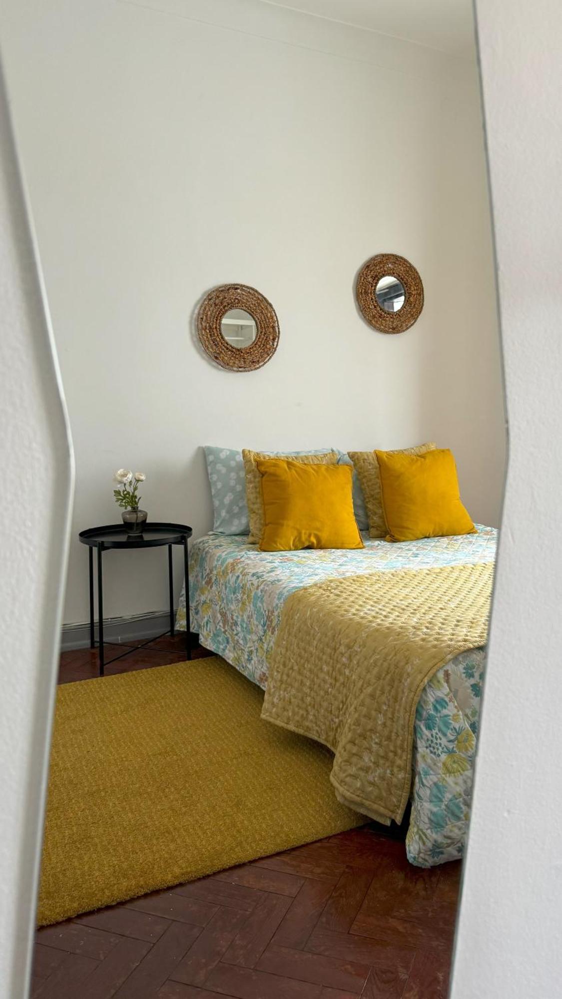 Appartamento Casas Da Eva - Campolide Lisbona Esterno foto