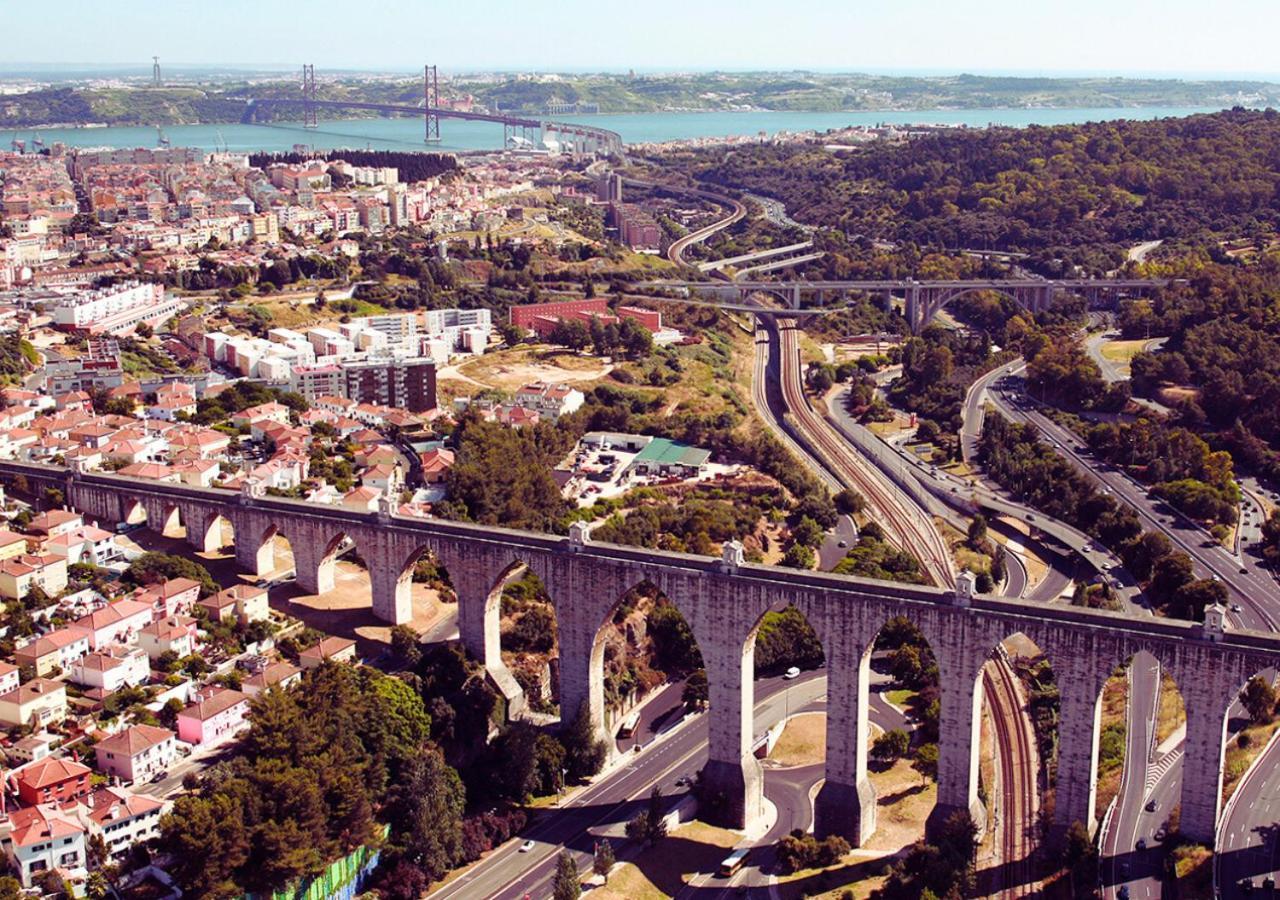 Appartamento Casas Da Eva - Campolide Lisbona Esterno foto
